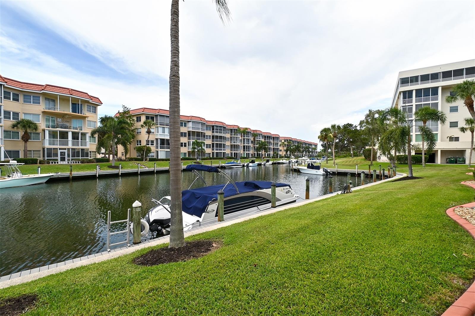 SIESTA HARBOR I - Residential Lease