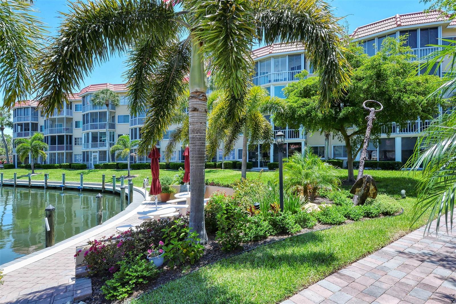 SIESTA HARBOR I - Residential Lease