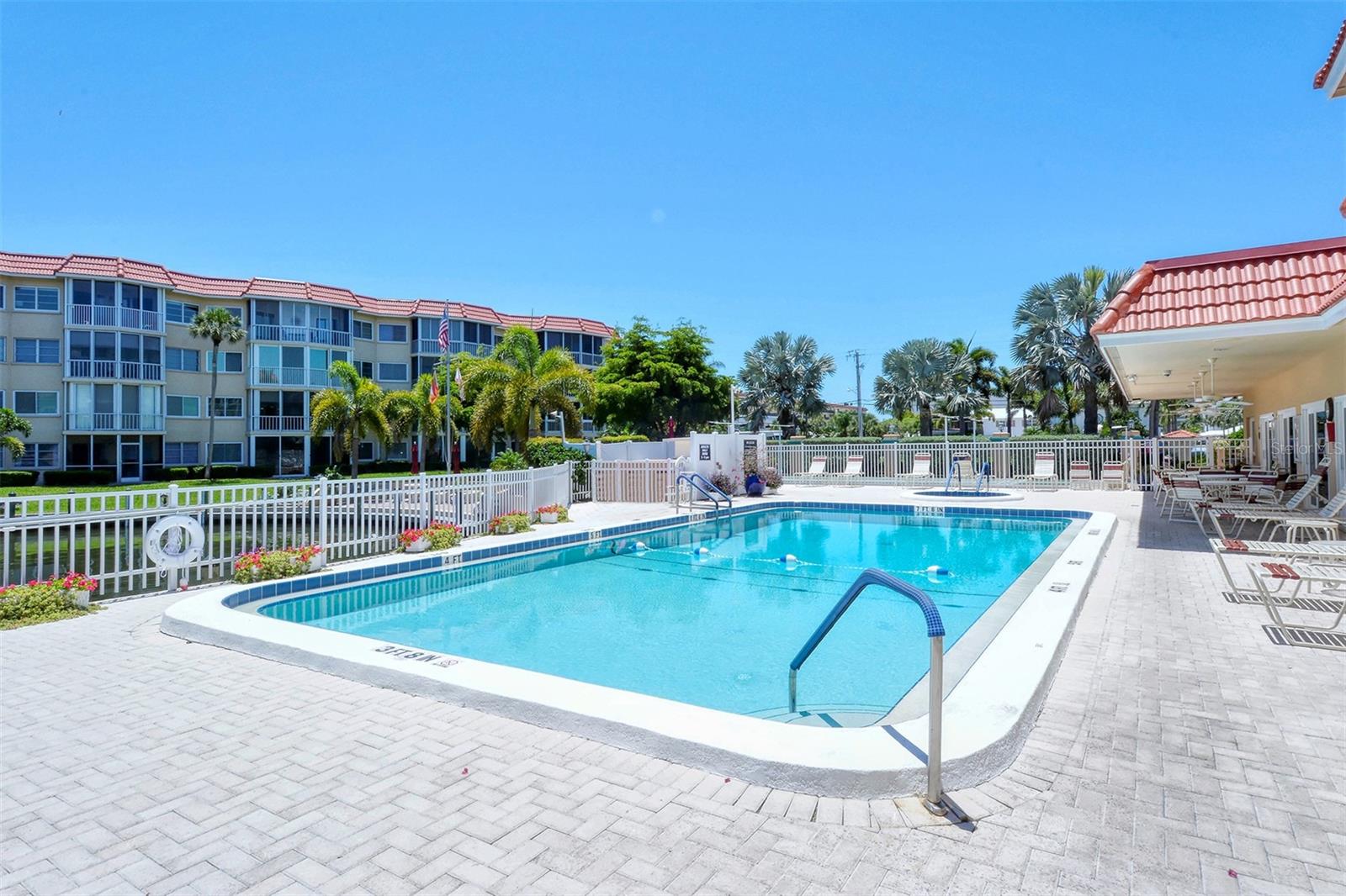 SIESTA HARBOR I - Residential Lease