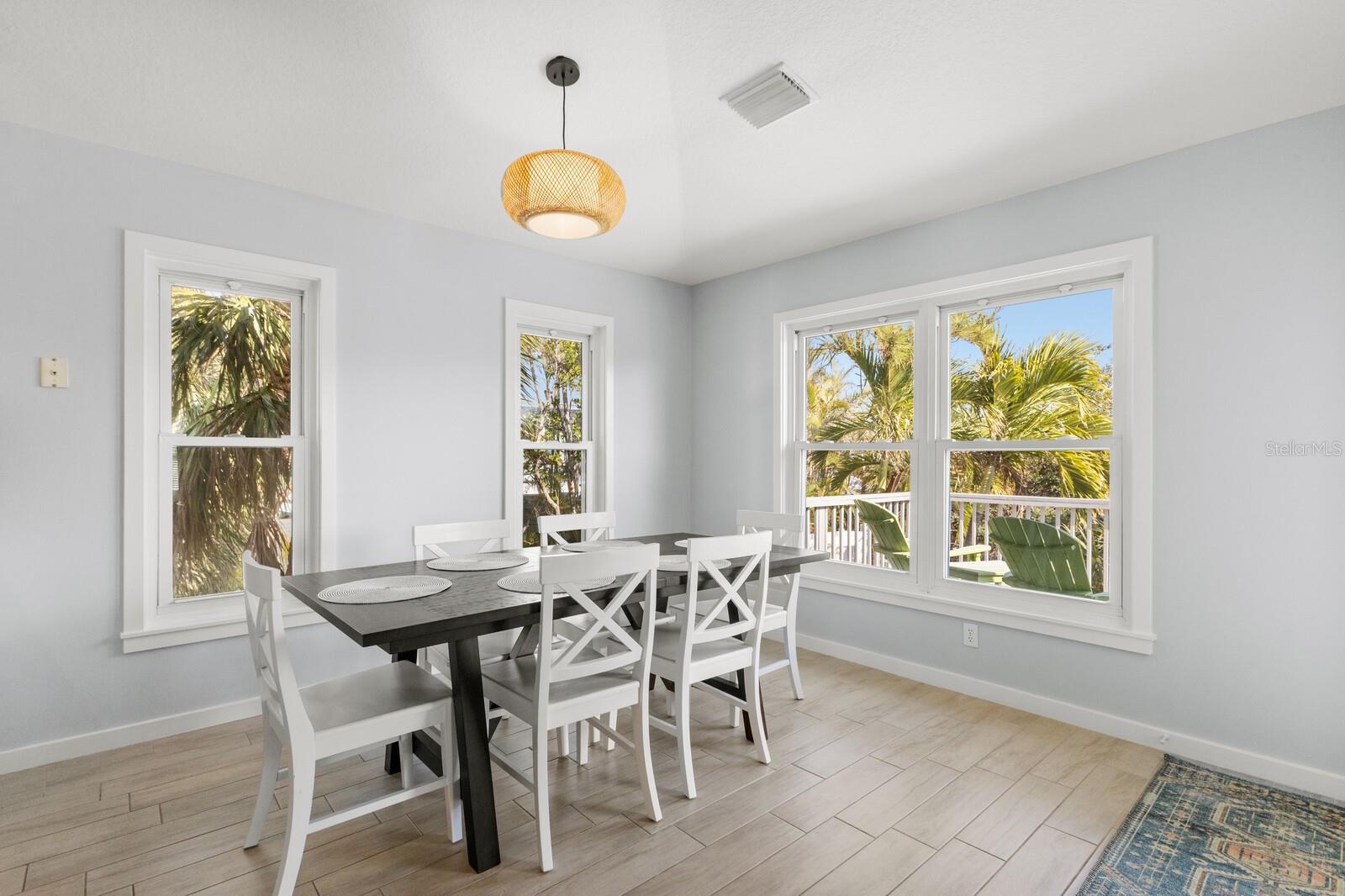 LARDAS UNIT THREE - Residential