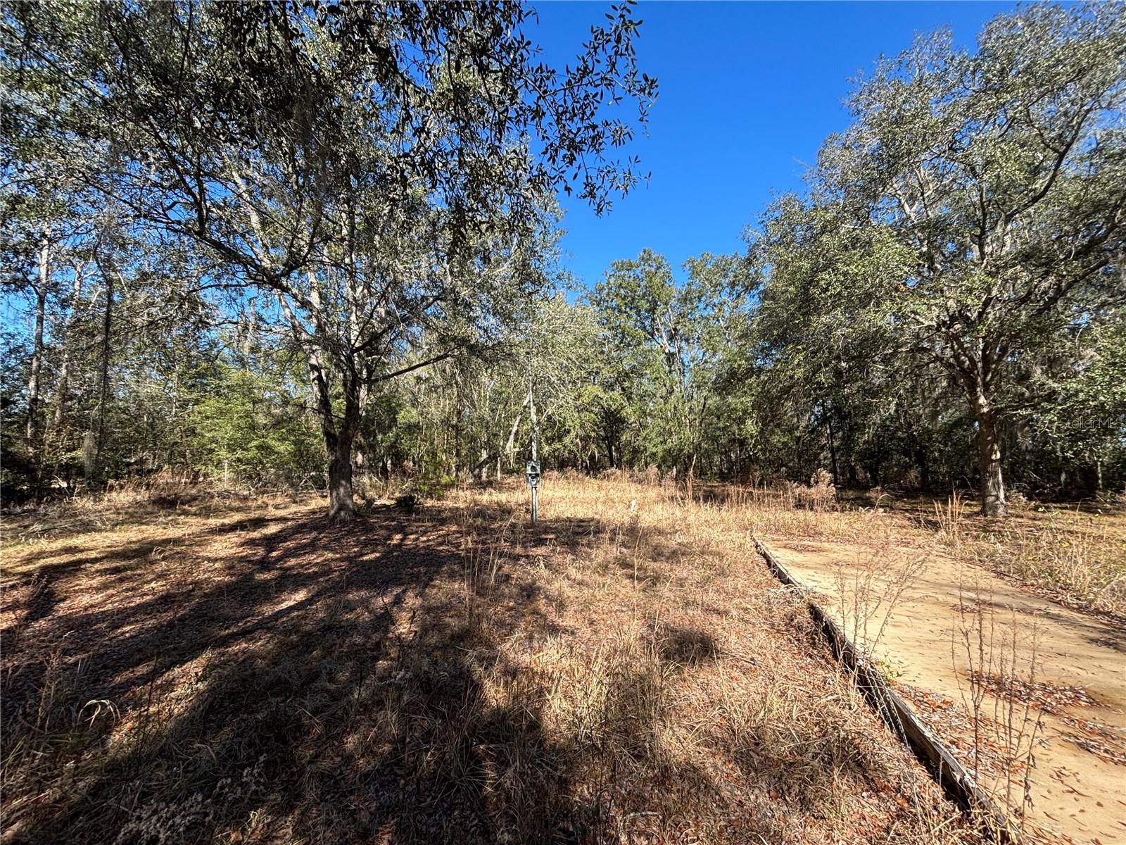 PARADISE ESTATES SUB - Land