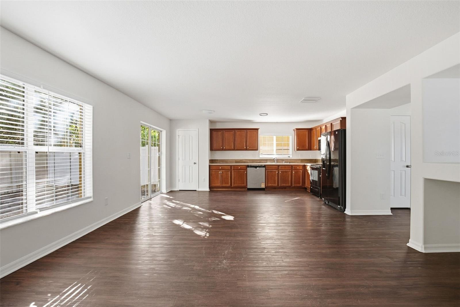 MAGNOLIA TRAILS - Residential