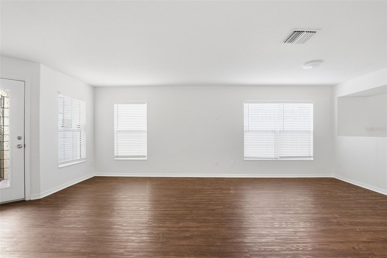 MAGNOLIA TRAILS - Residential