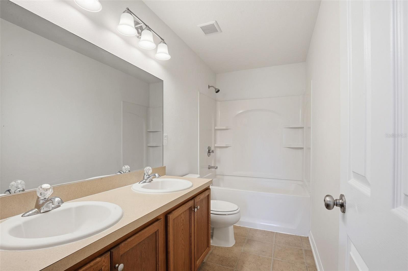 MAGNOLIA TRAILS - Residential