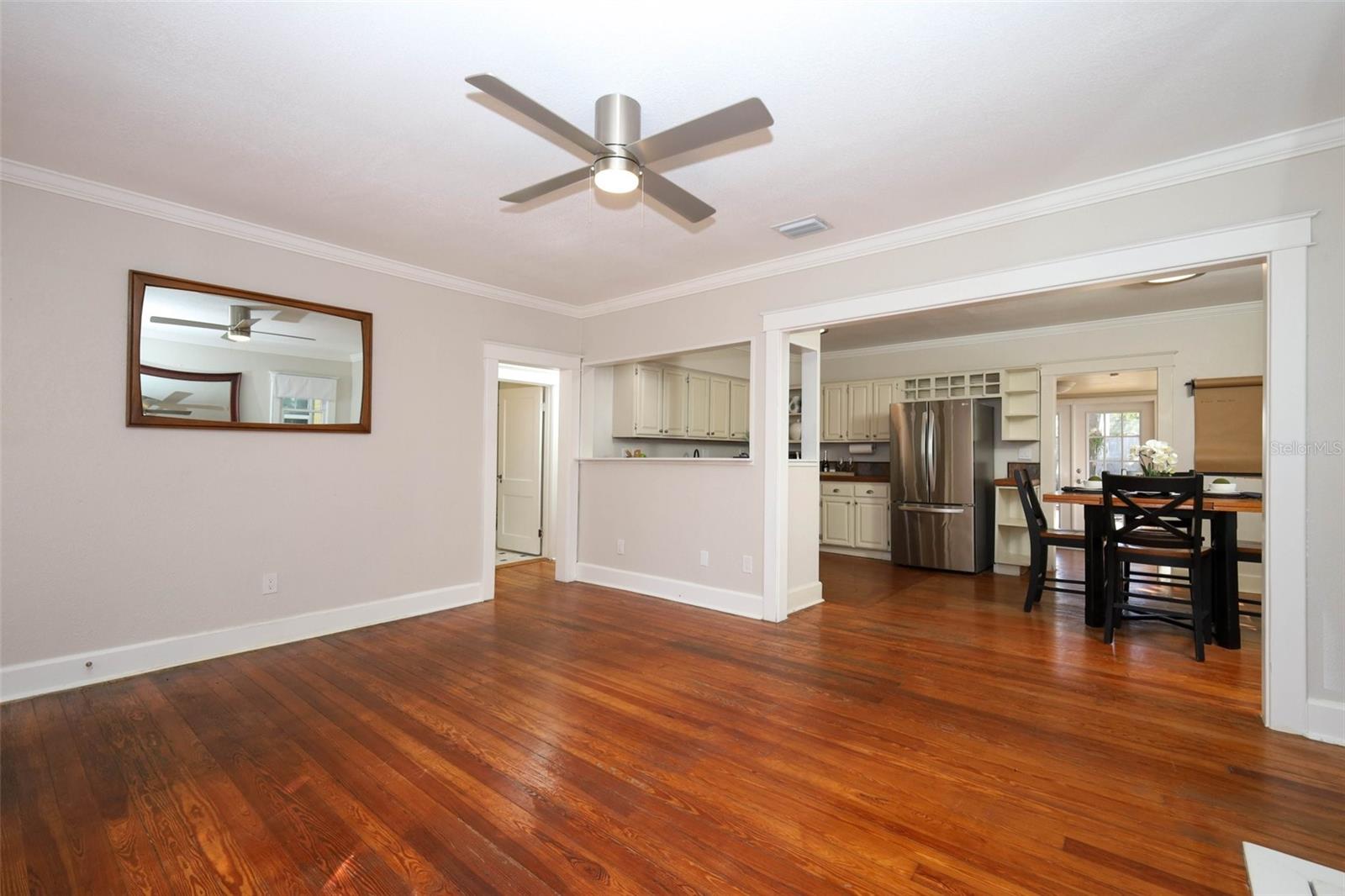 1001 E JEFFERSON STREET