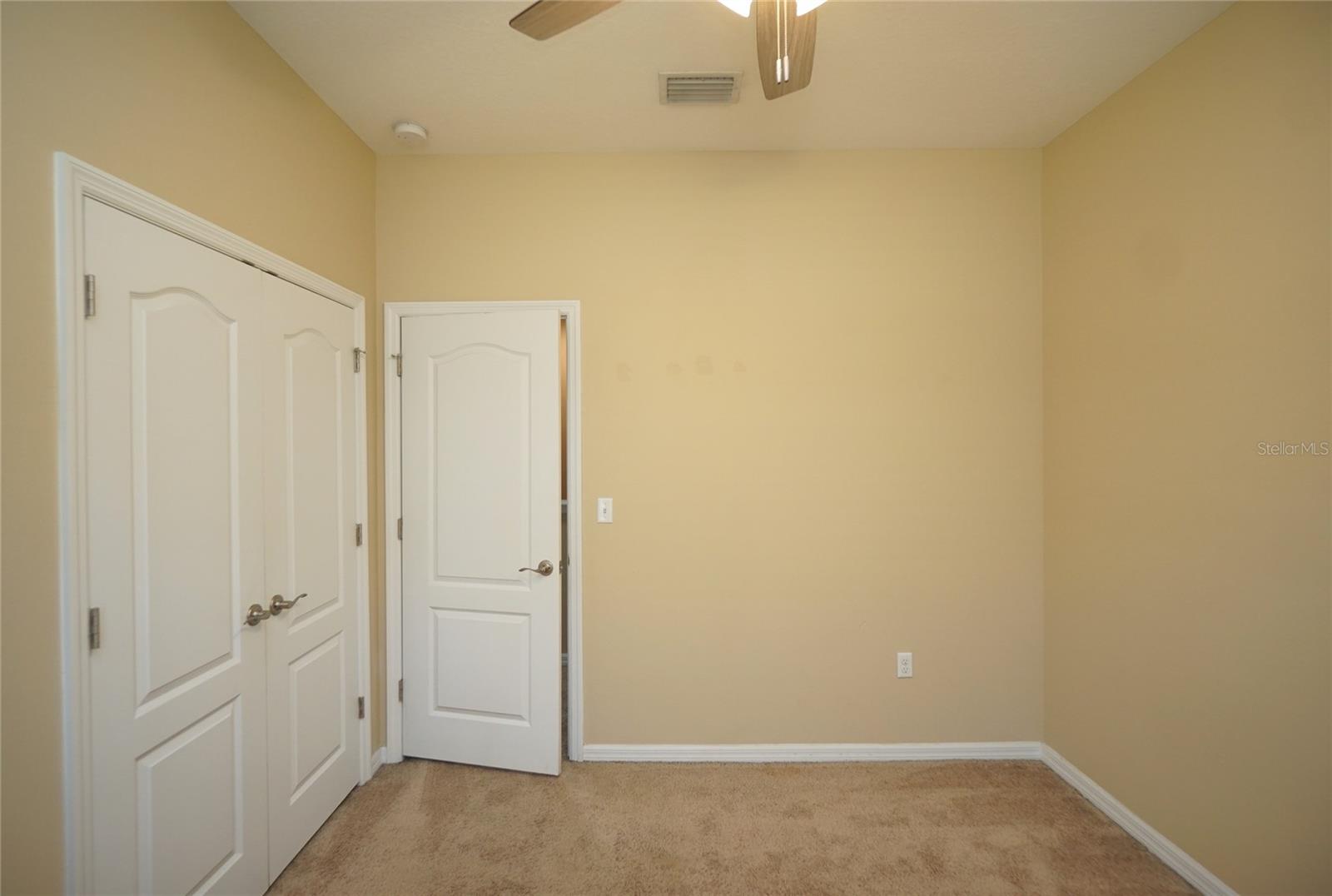 SCHOONER COVE A CONDO PH 82 - Residential Lease