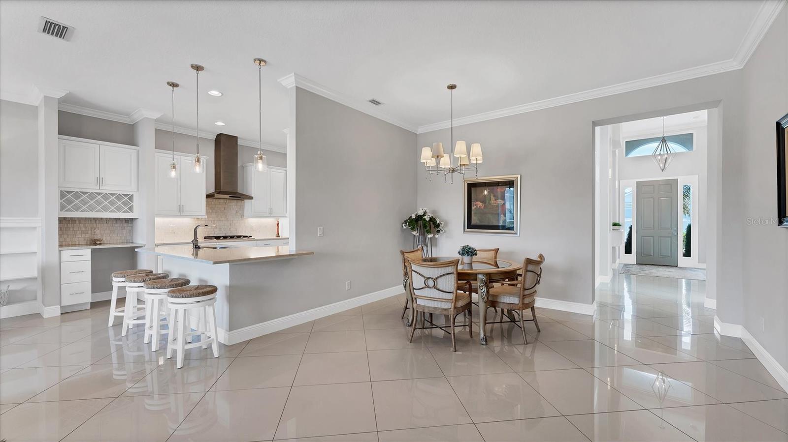 LEGENDS BAY - Residential