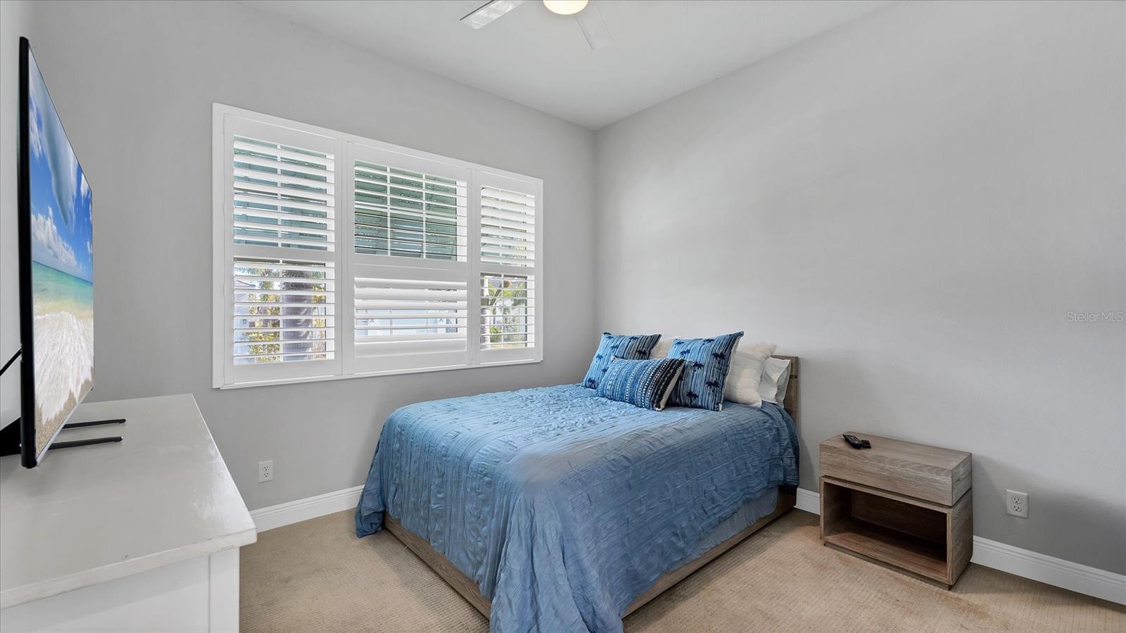 LEGENDS BAY - Residential