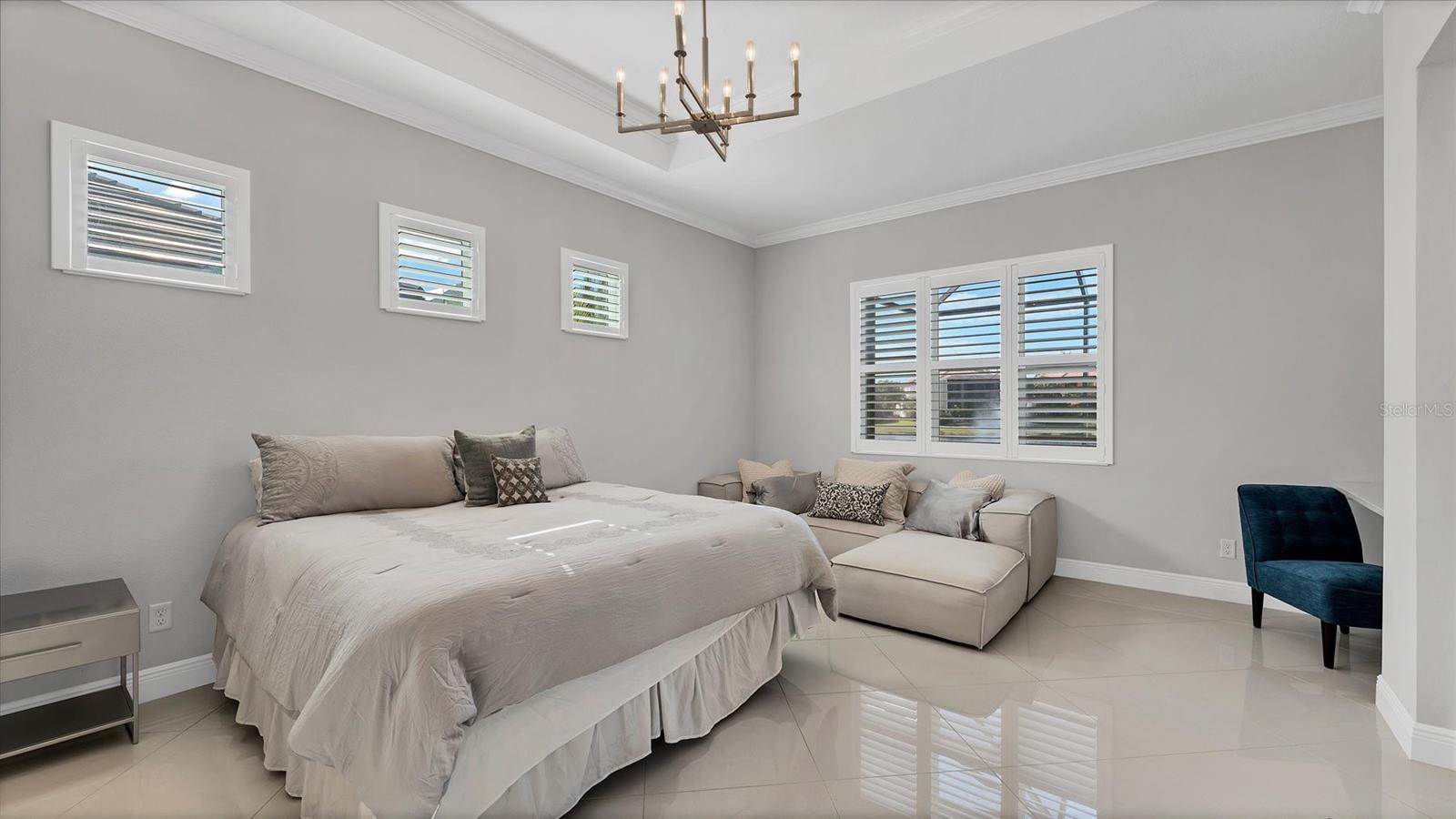 LEGENDS BAY - Residential