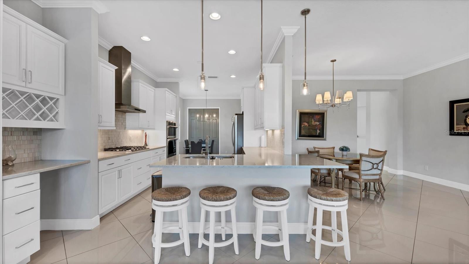 LEGENDS BAY - Residential