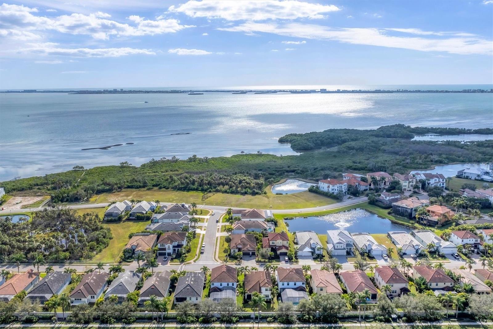 LEGENDS BAY - Residential