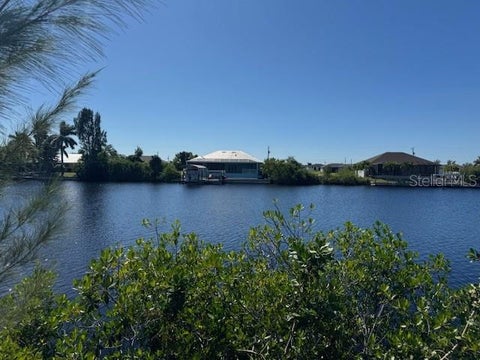 Photo of 4314 NW 33rd Lane, Cape Coral, FL 33993 (MLS # C7532278)
