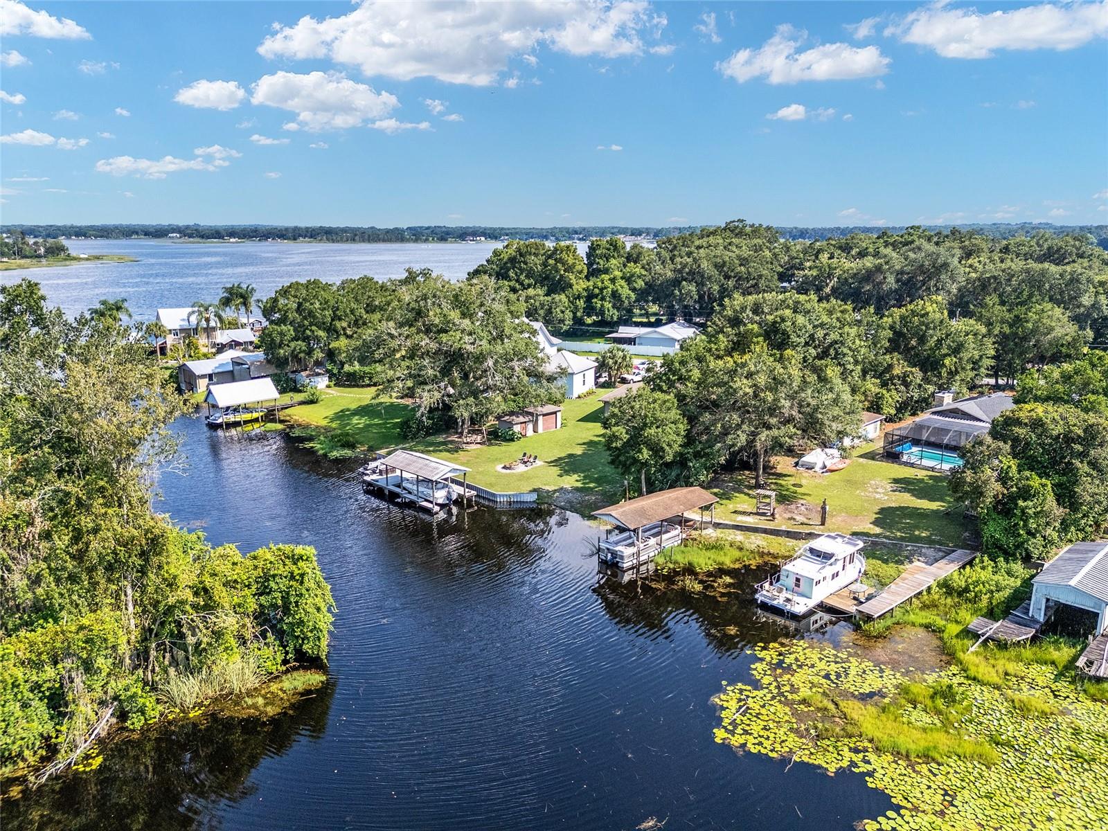 BOOK F PAGE 25 - Residential