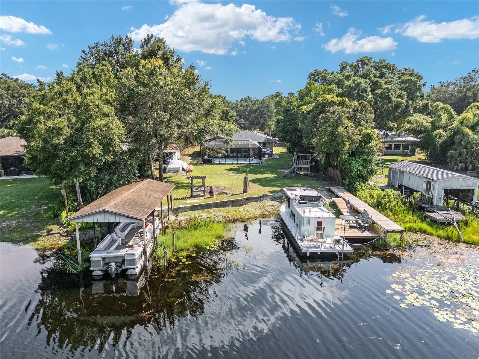 BOOK F PAGE 25 - Residential