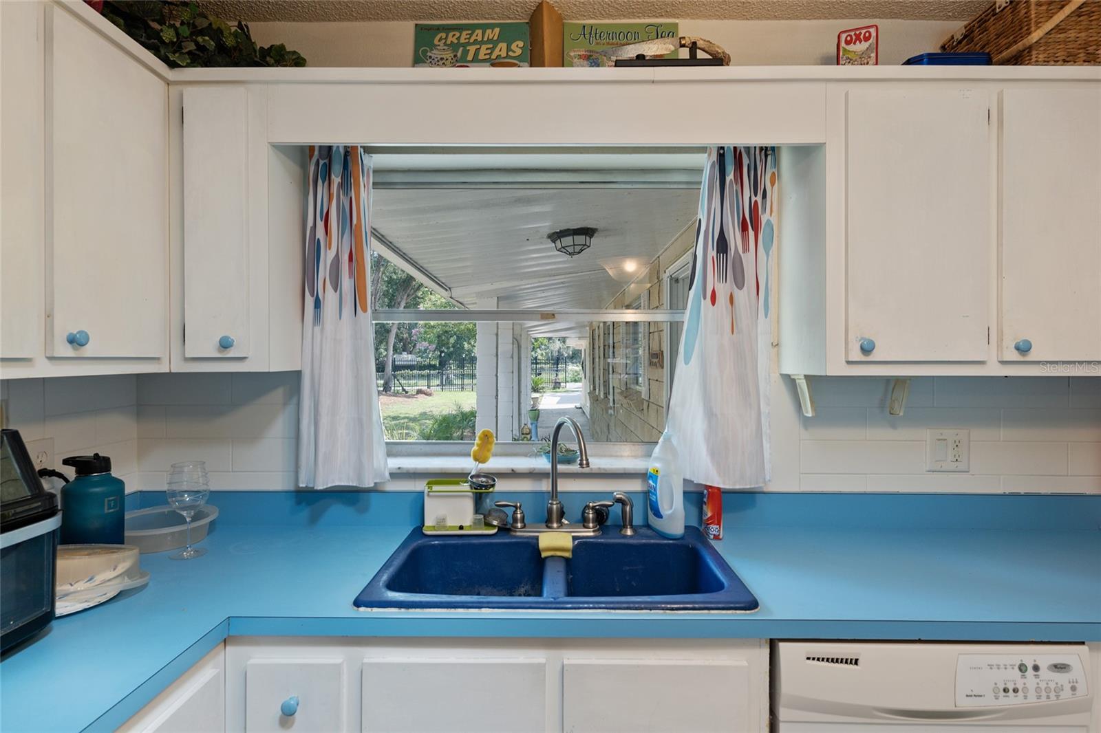 BOOK F PAGE 25 - Residential