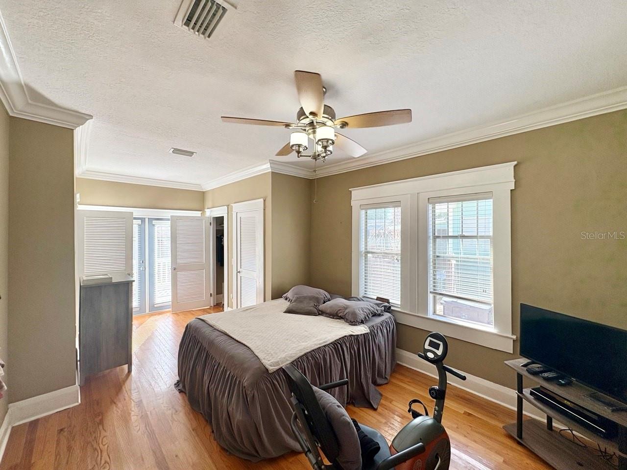 RIVERCREST - Residential Lease