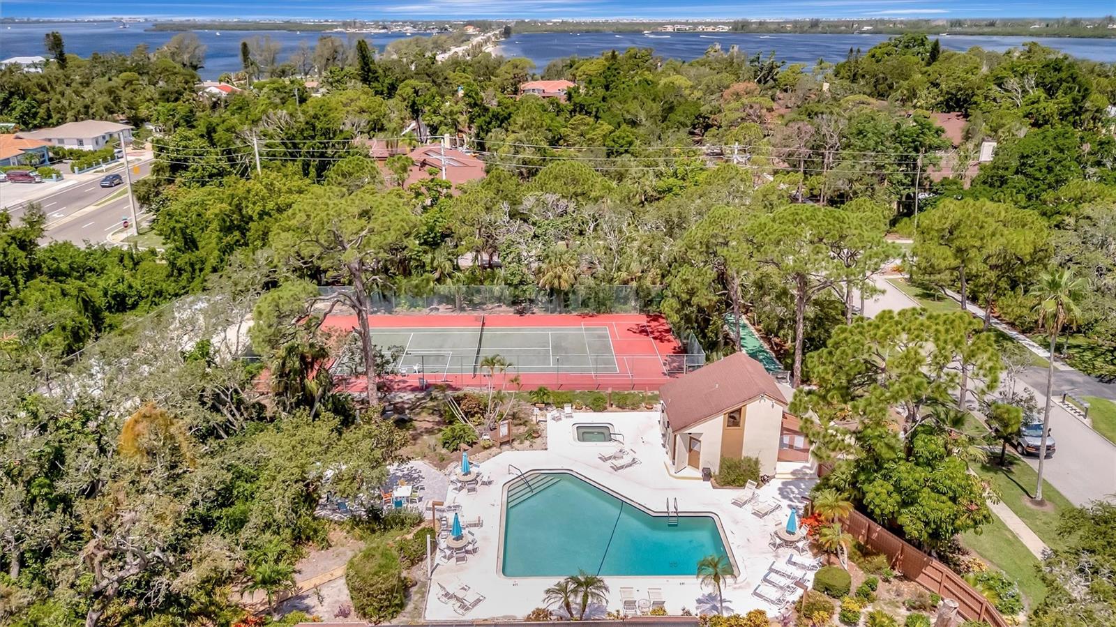 PINE BAY FOREST - Residential