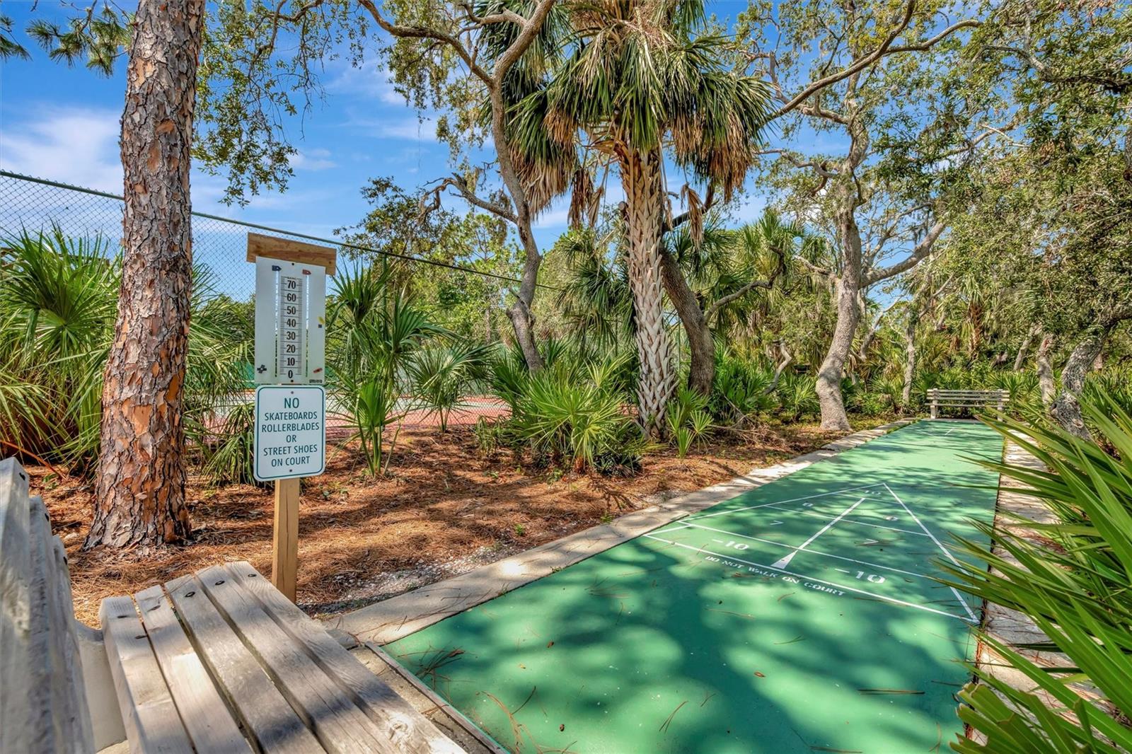 PINE BAY FOREST - Residential