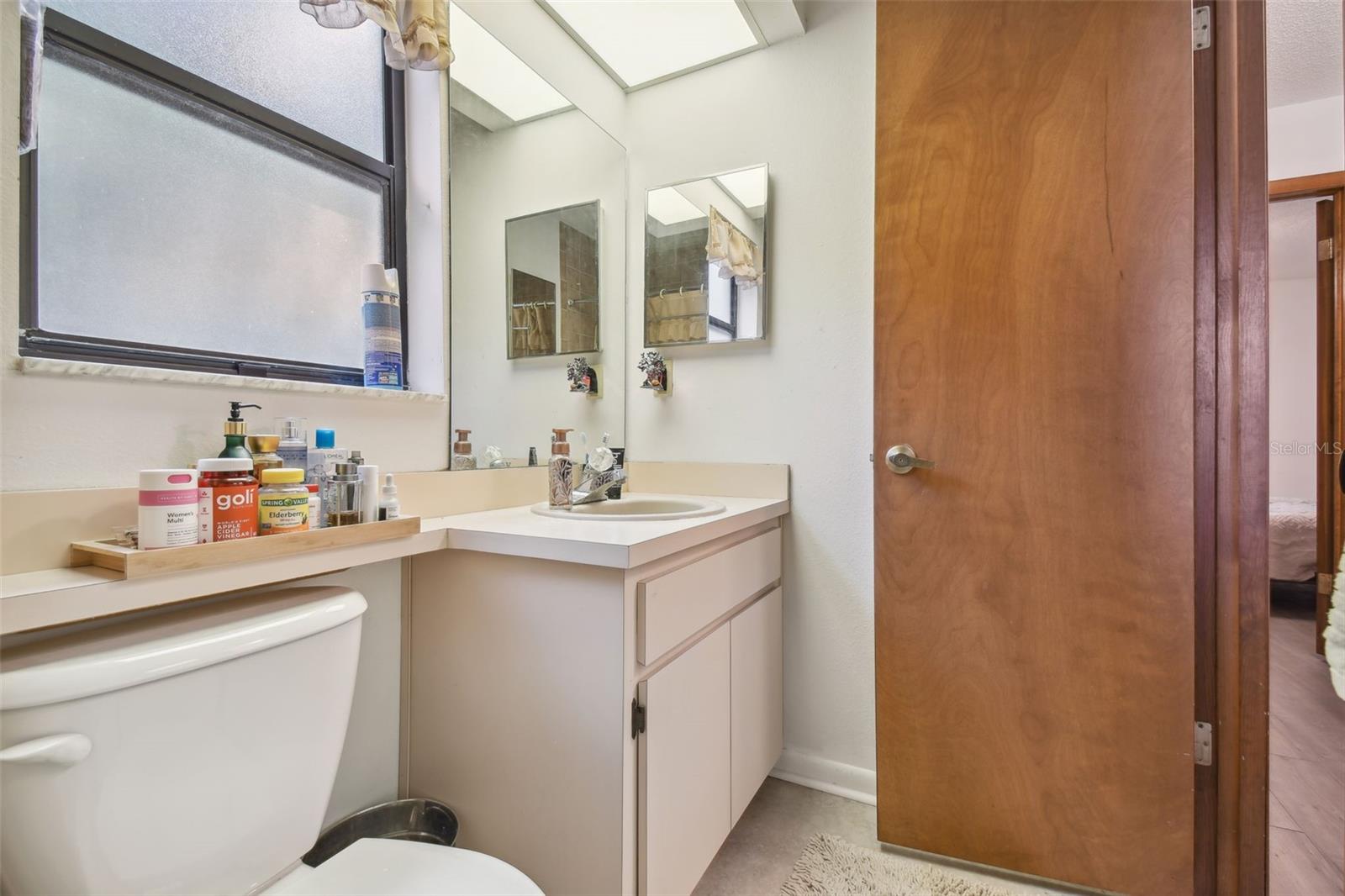 LAKESIDE WOODLANDS - Residential