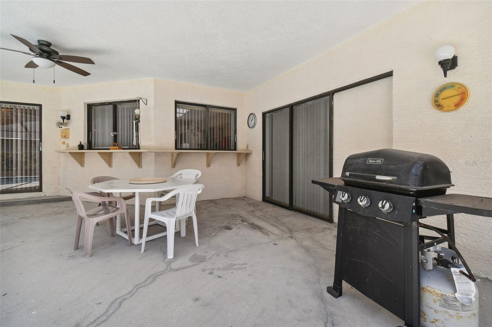 LAKESIDE WOODLANDS - Residential