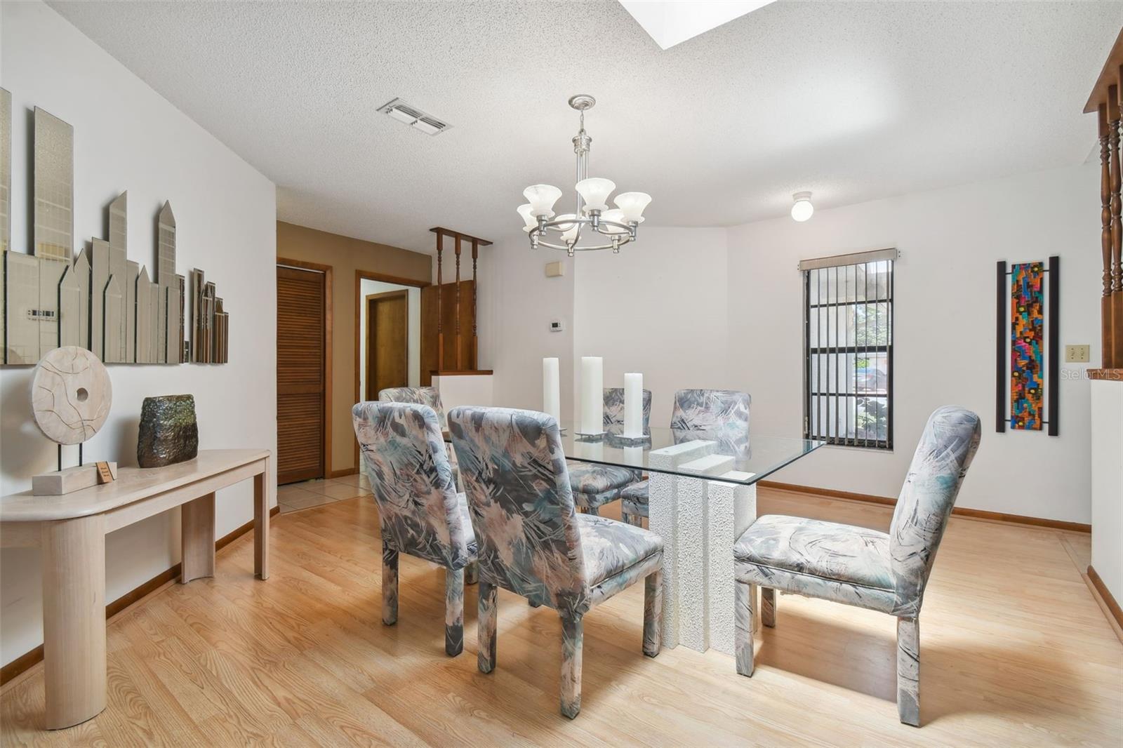 LAKESIDE WOODLANDS - Residential