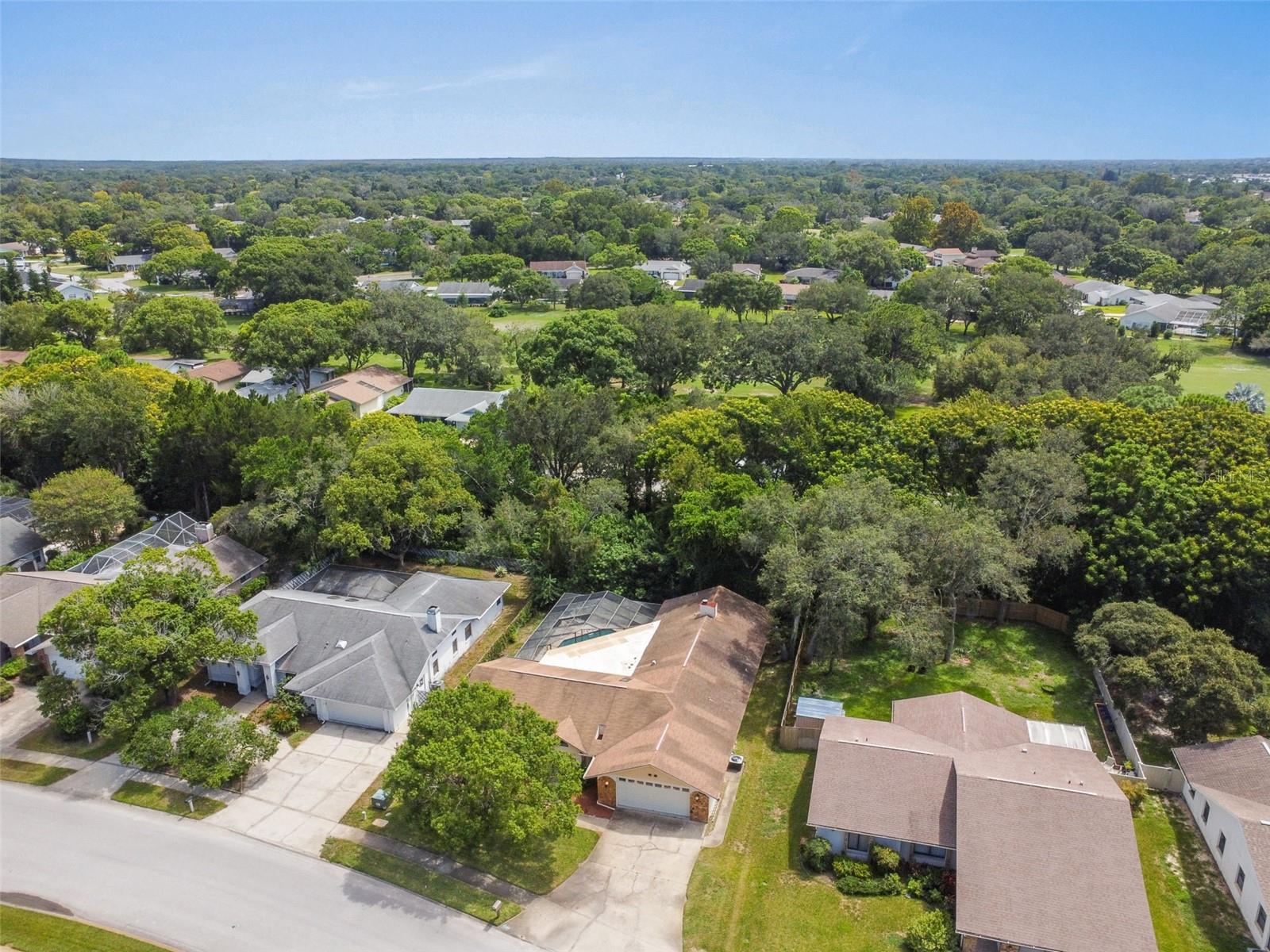 LAKESIDE WOODLANDS - Residential