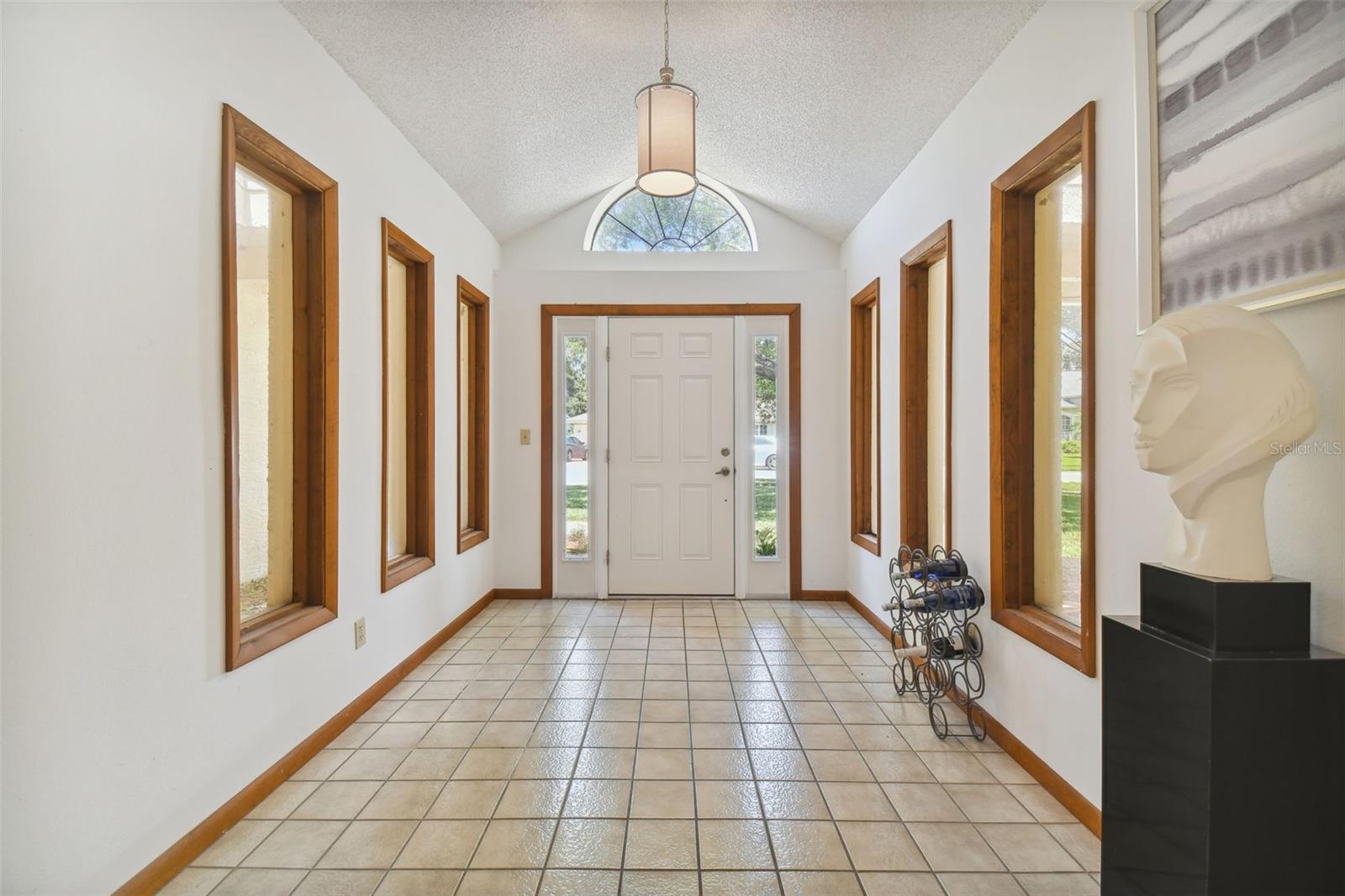 LAKESIDE WOODLANDS - Residential