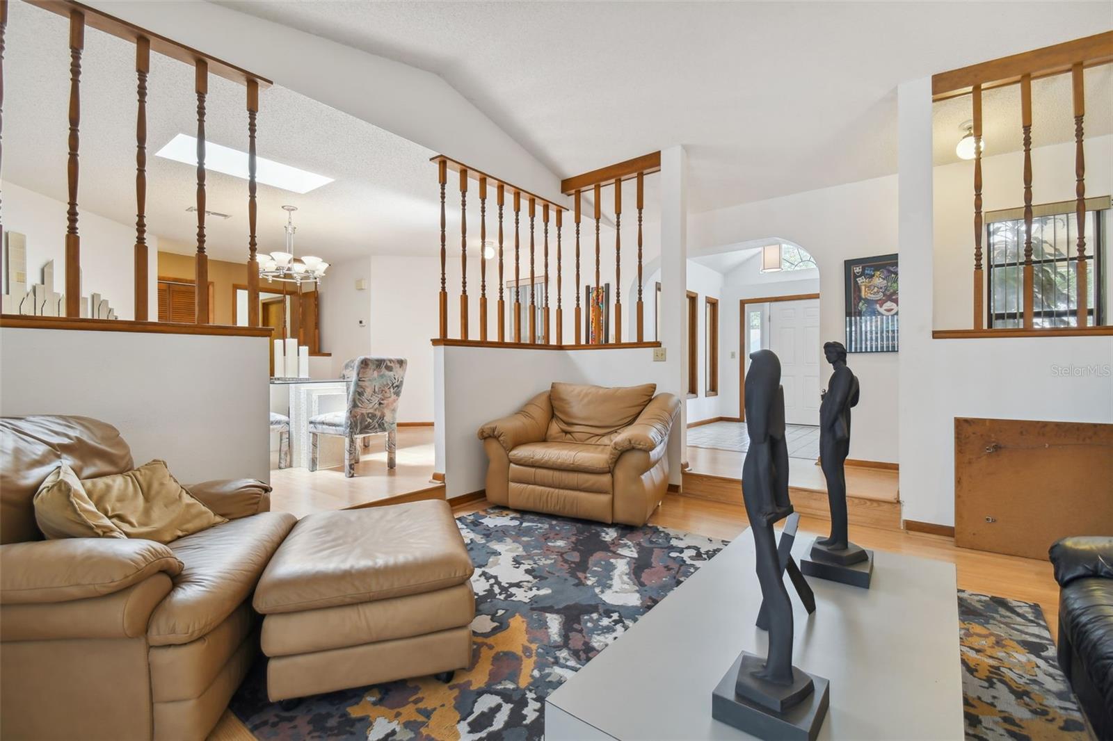 LAKESIDE WOODLANDS - Residential