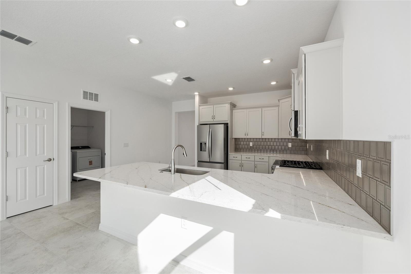 CALESA TOWNSHIP - Residential