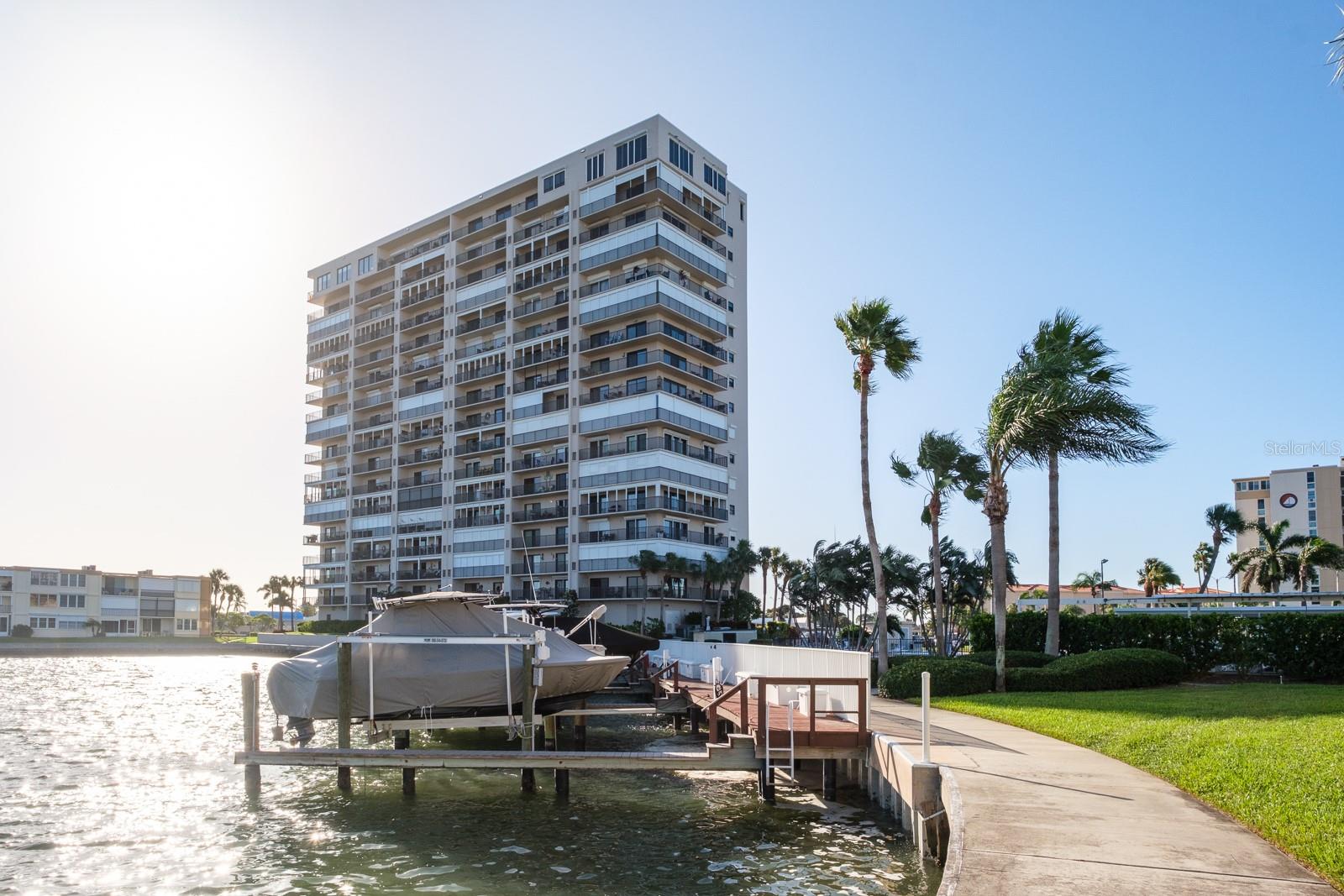 7300 SUN ISLAND DRIVE S 1501