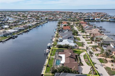 A home in PUNTA GORDA