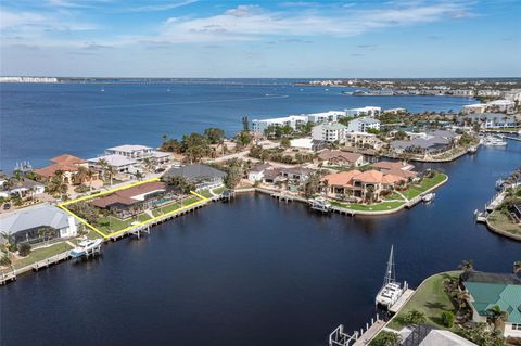 A home in PUNTA GORDA