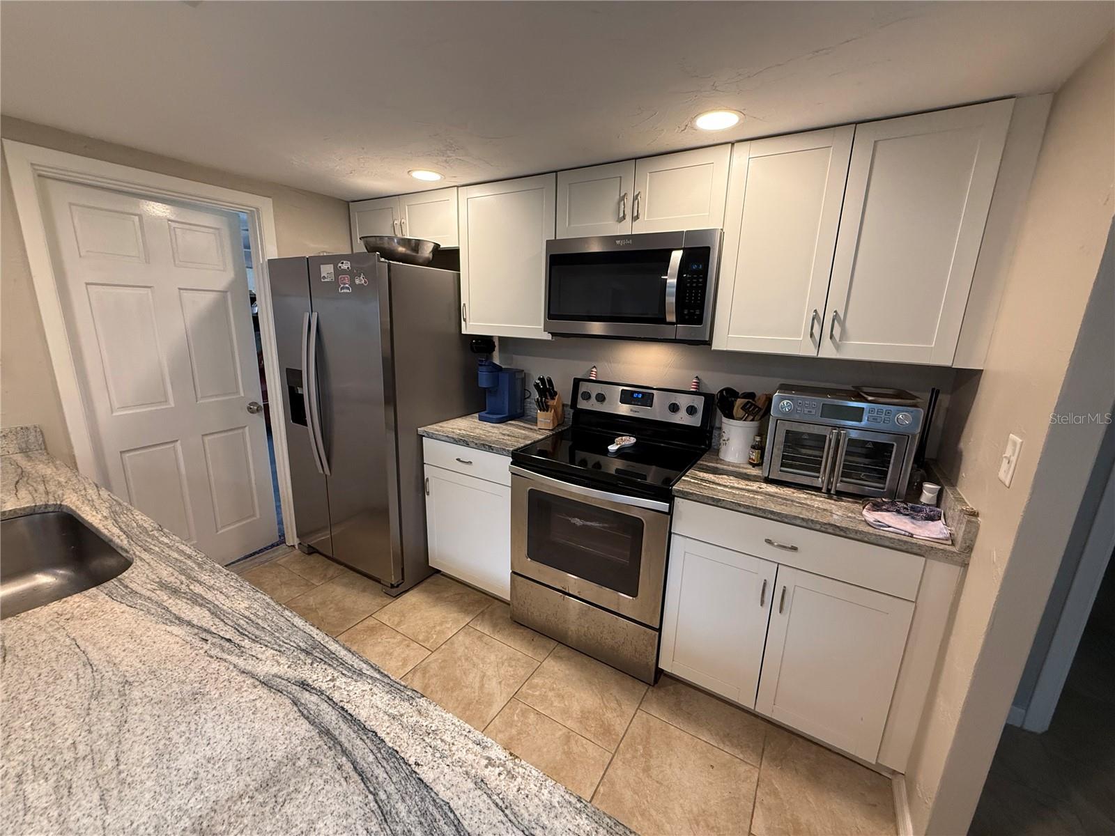 WOODMERE - Residential