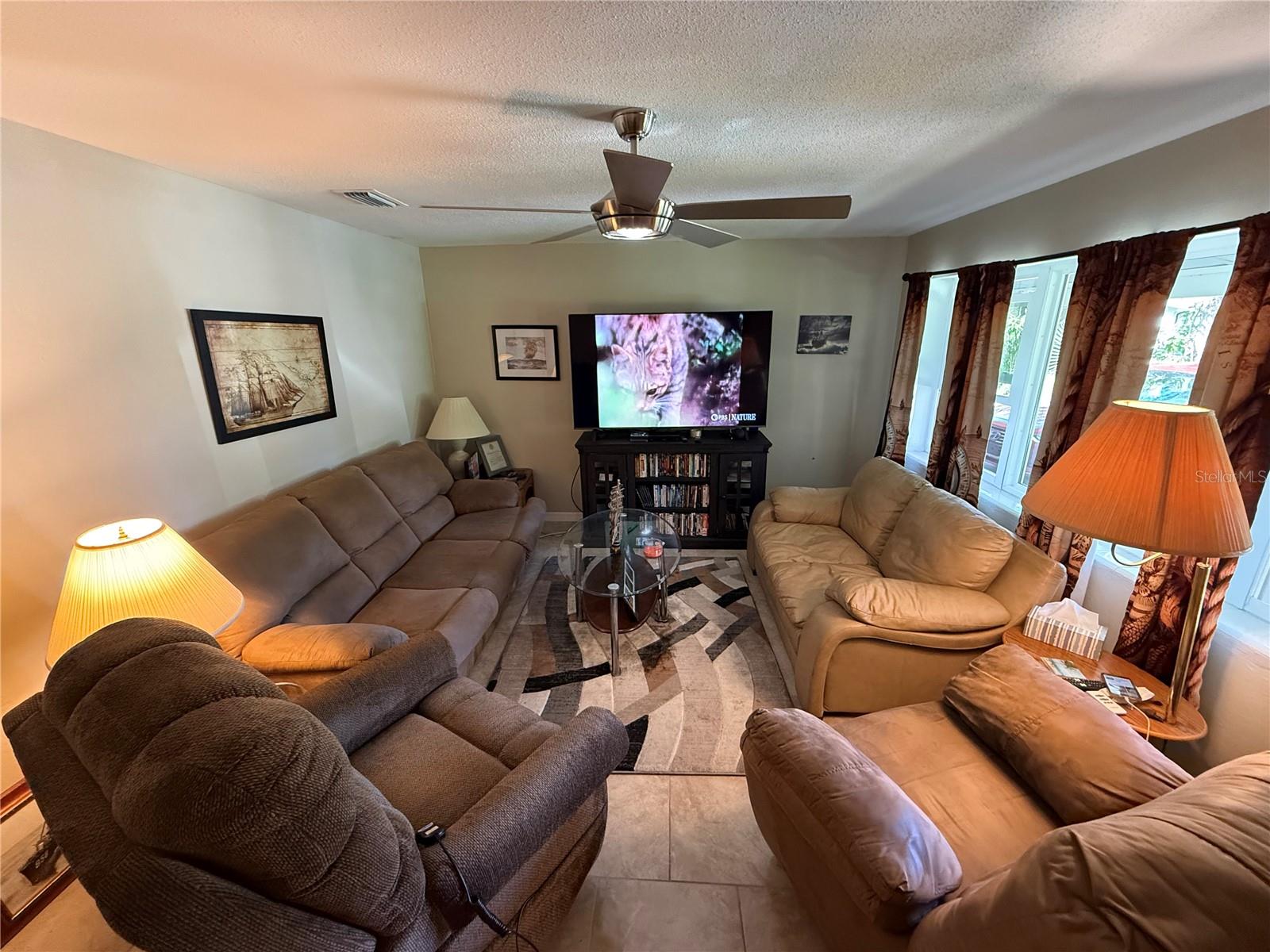 WOODMERE - Residential