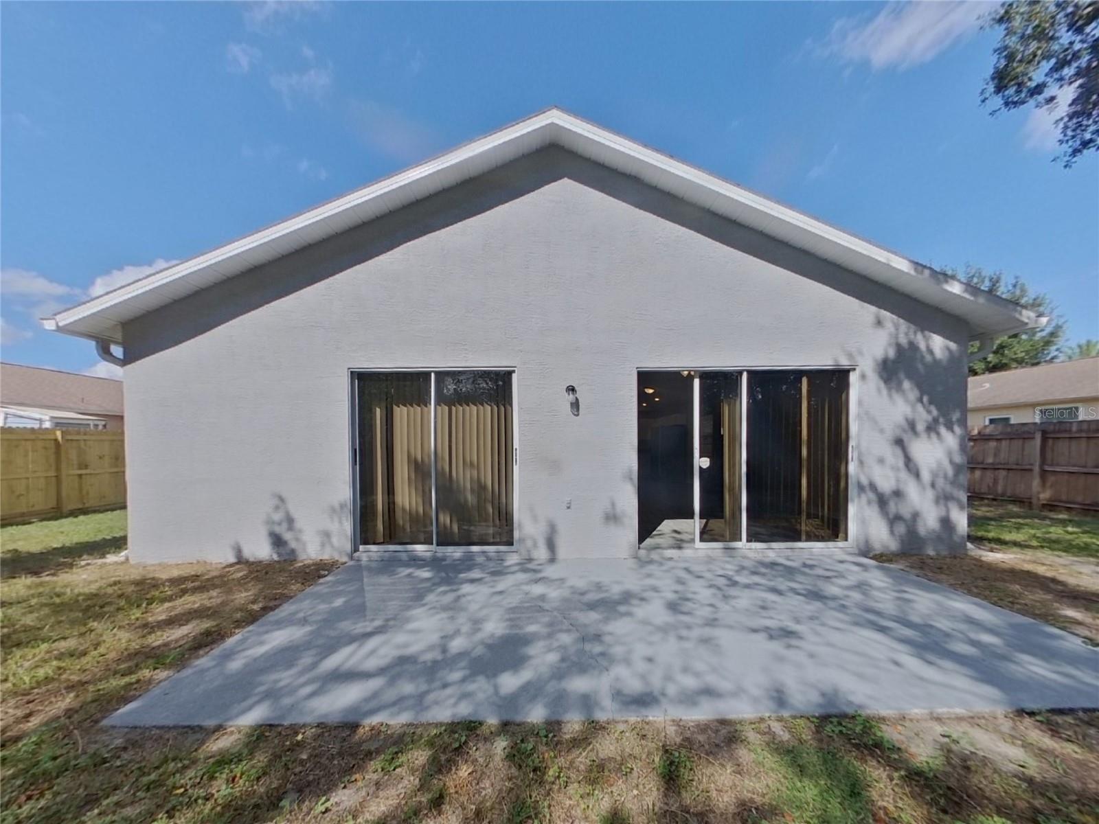 BELL HARBOR - Residential Lease