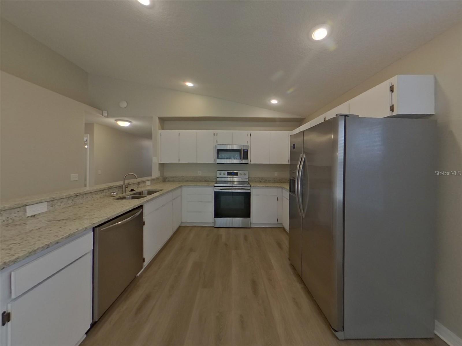 BELL HARBOR - Residential Lease