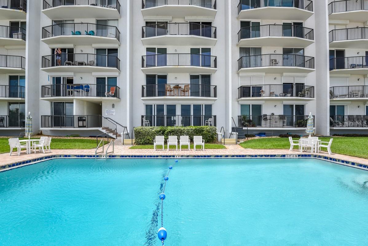 ATLANTIS CONDO - Residential