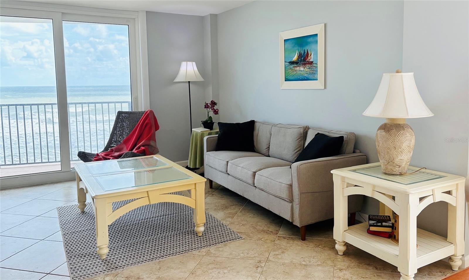 ATLANTIS CONDO - Residential