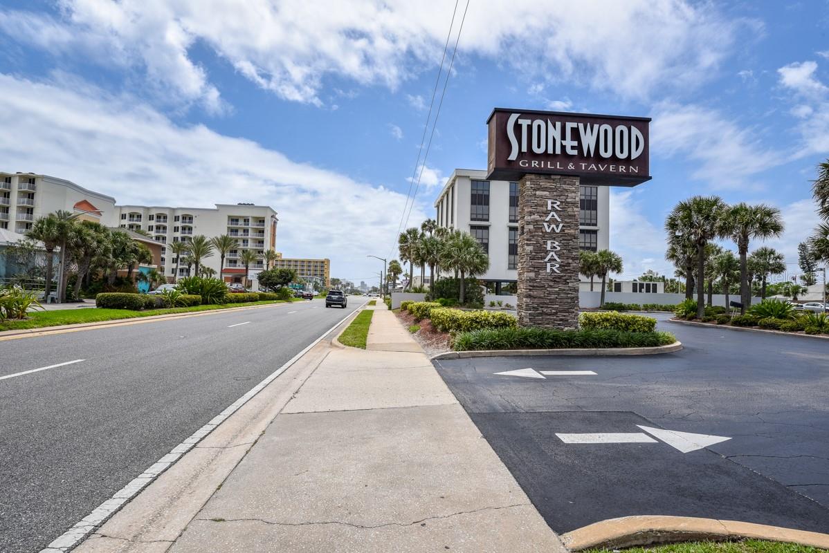 ATLANTIS CONDO - Residential