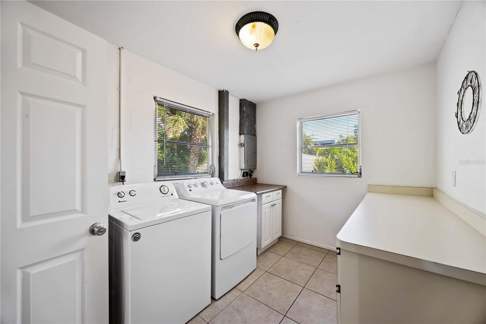 SOUTH VENICE UN 1 - Residential