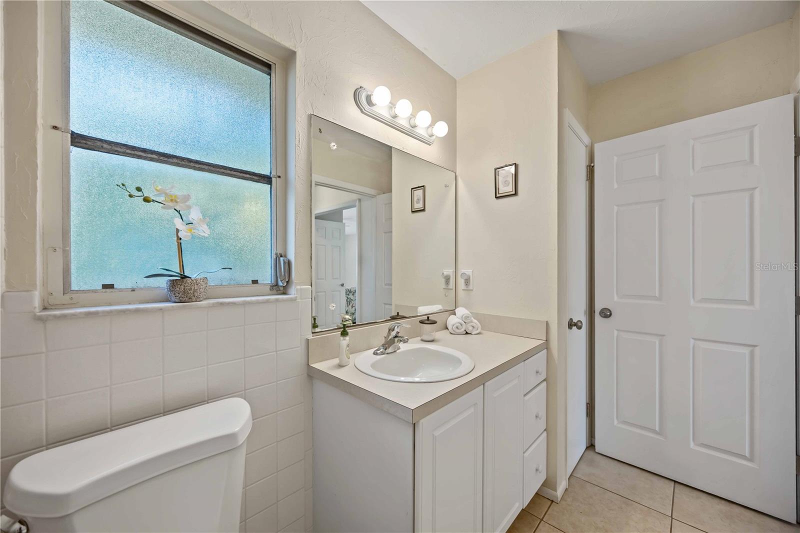 SOUTH VENICE UN 1 - Residential