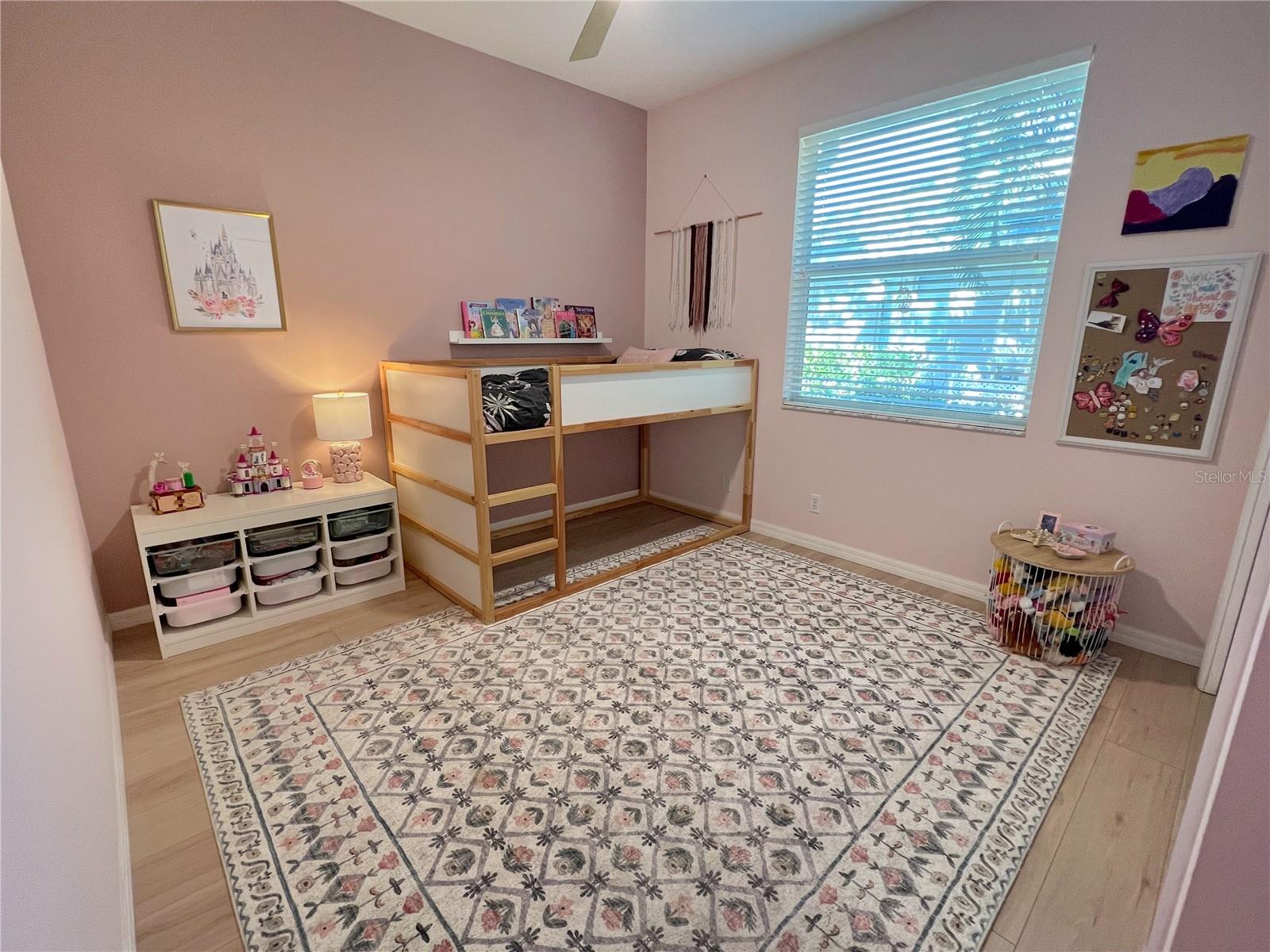 CALUSA LAKES - Residential