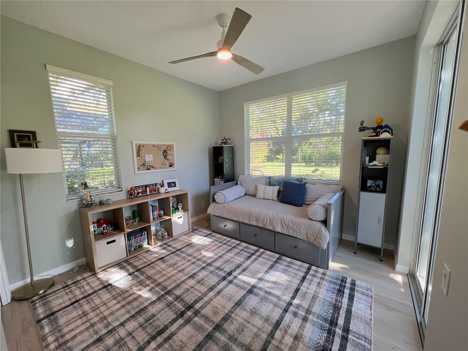 CALUSA LAKES - Residential