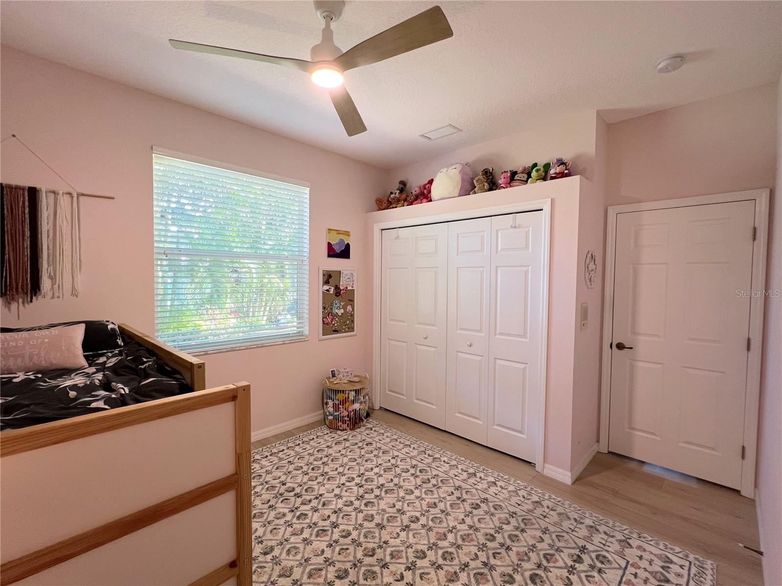 CALUSA LAKES - Residential