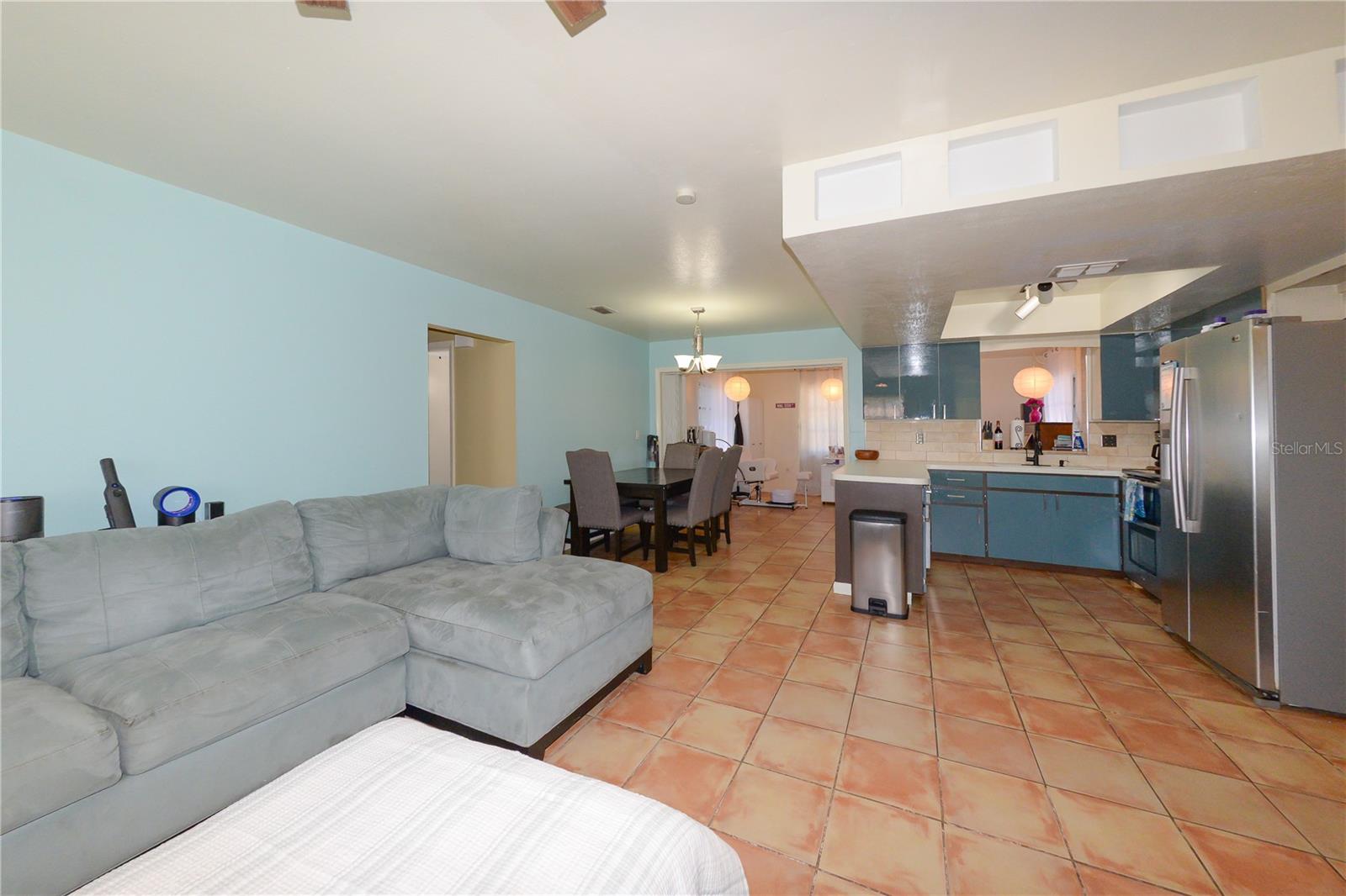 CORAL SHORES - Residential