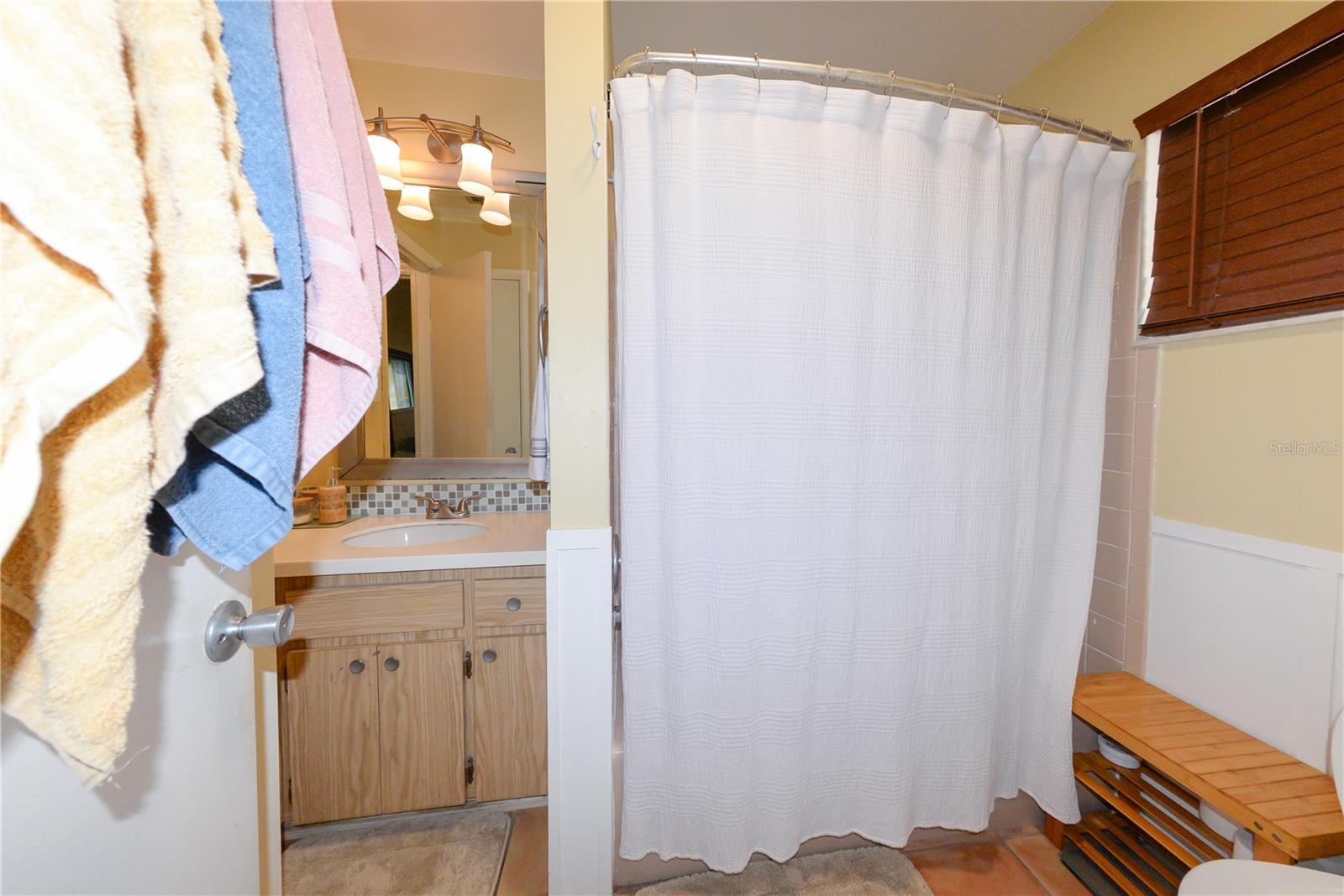 CORAL SHORES - Residential