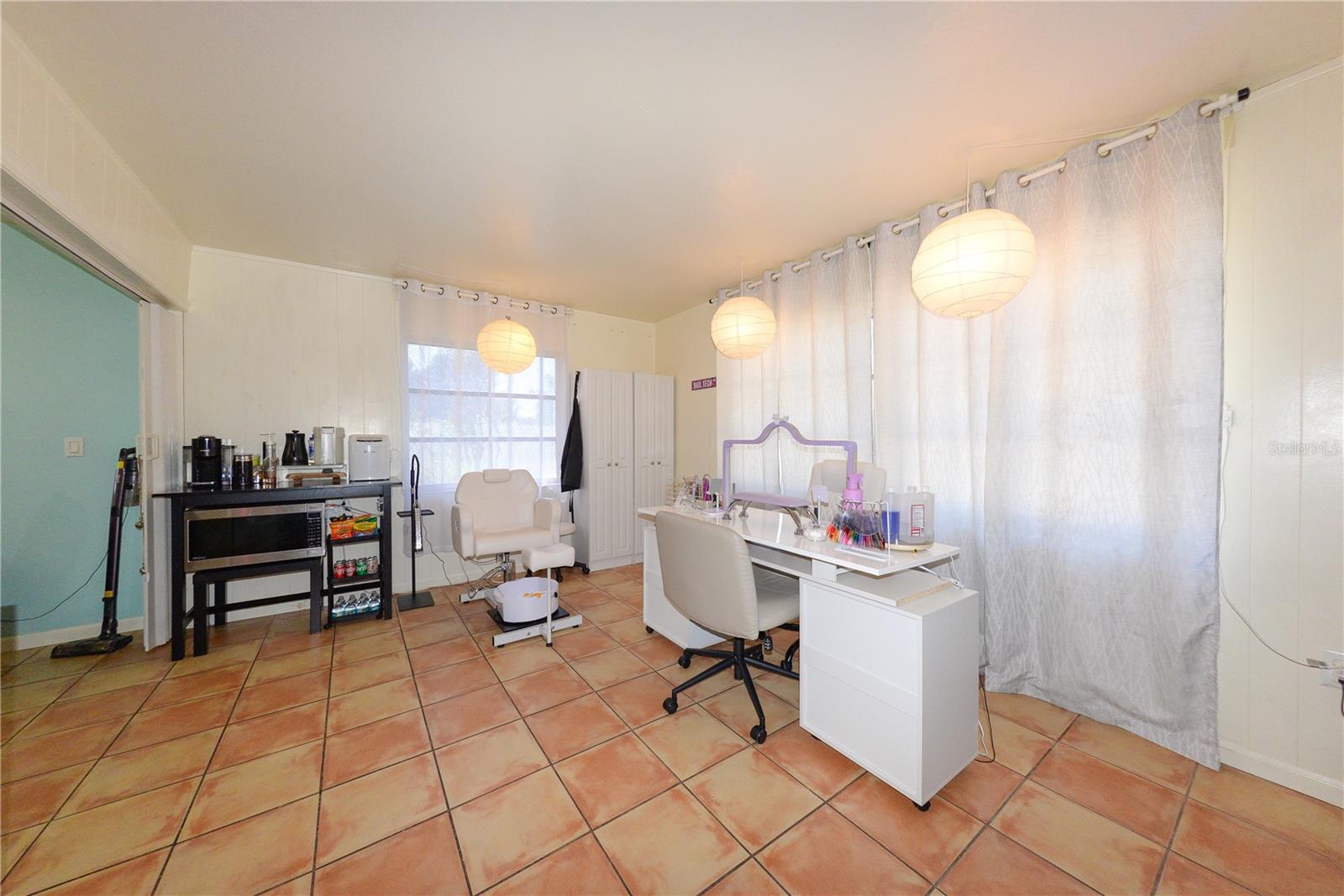 CORAL SHORES - Residential