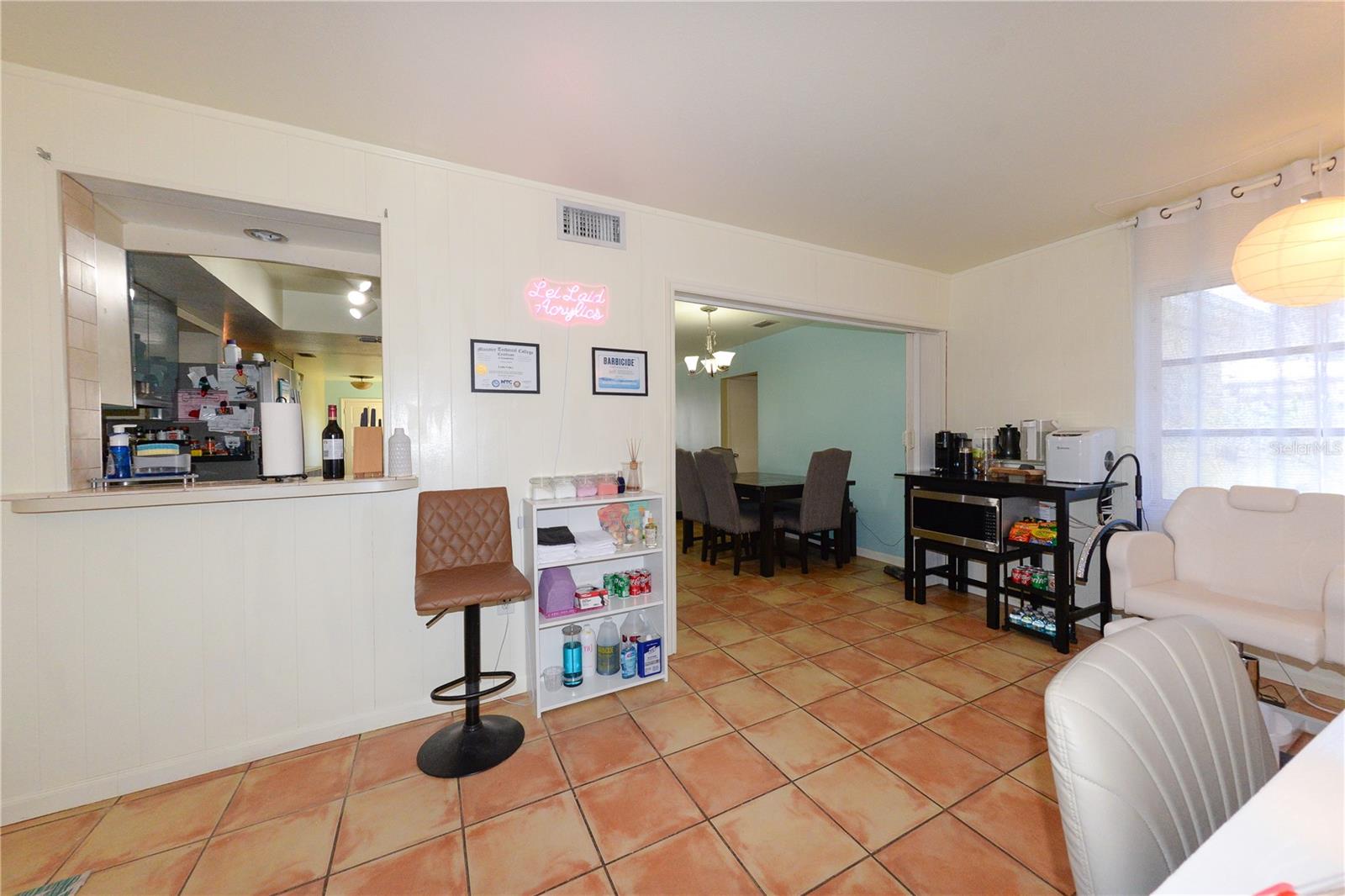 CORAL SHORES - Residential