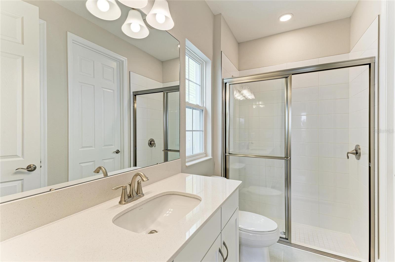 STAR FARMS - Residential