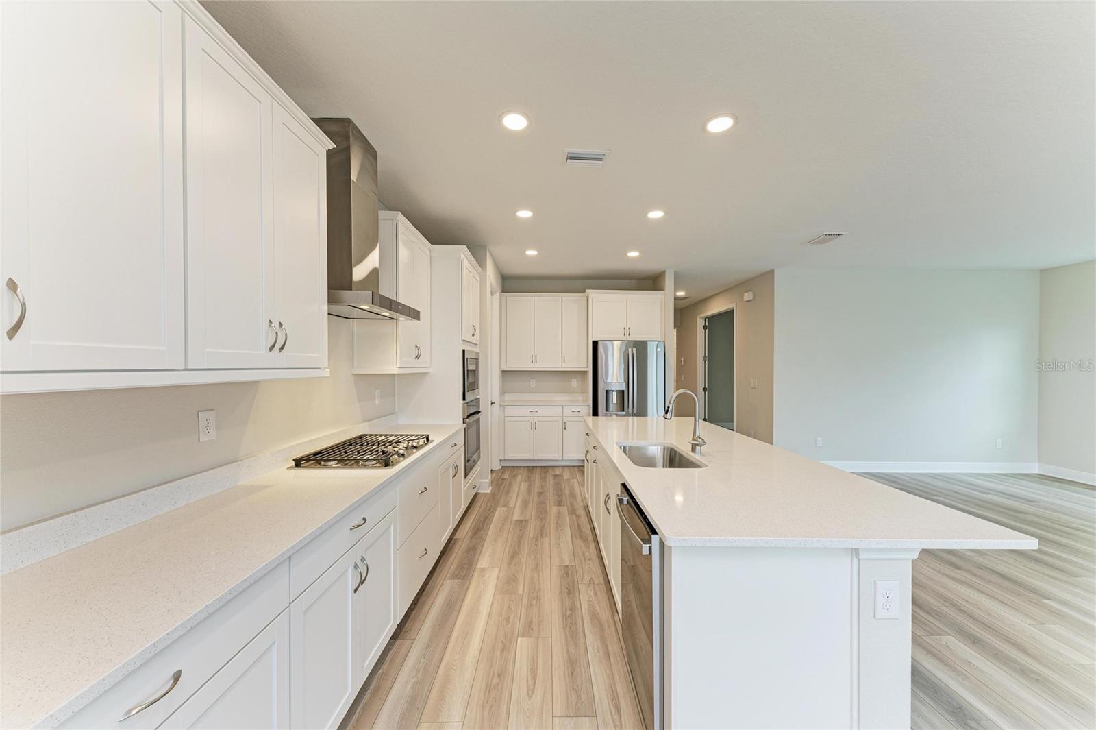 STAR FARMS - Residential